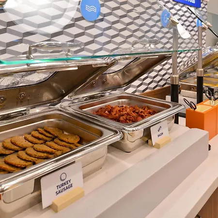 Holiday Inn Express Atlanta Airport-College Park By Ihg-3